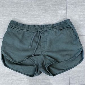 Wilfred Free Shorts